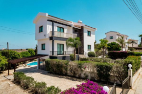 Villa Lucero, Paralimni